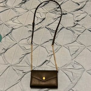Michael kors wallet on chain